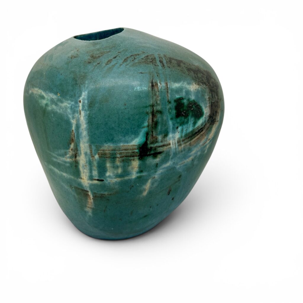 Tremaen pottery